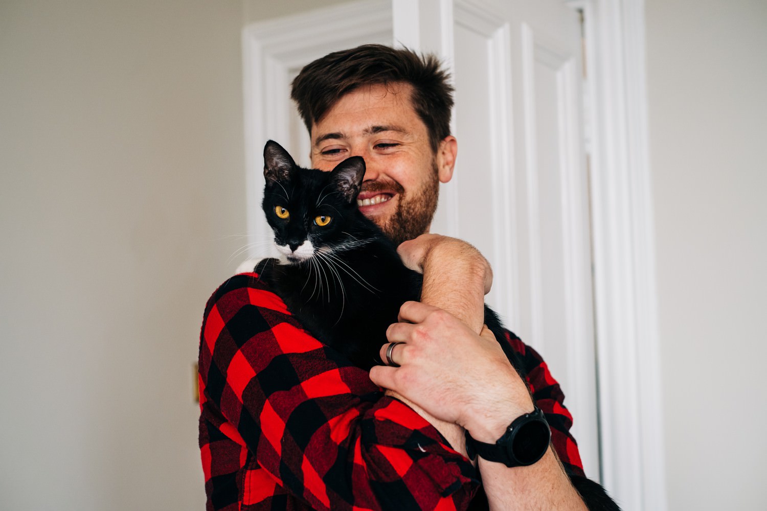 Relaxed beach engagement shoot in Portobello, Edinburgh