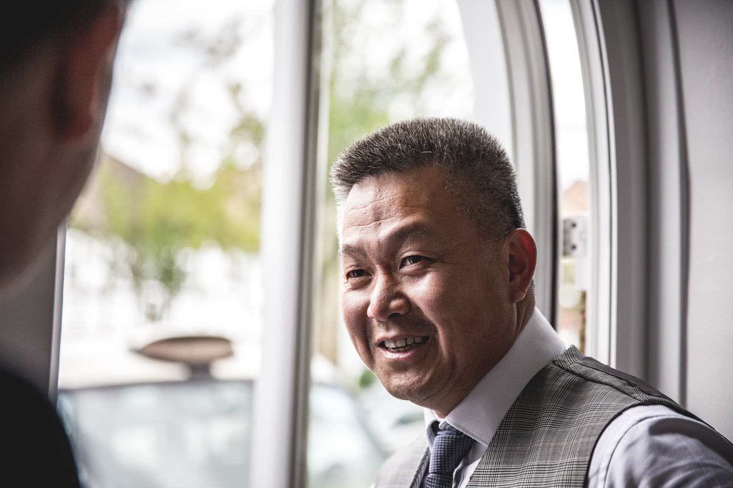 Relaxed wedding photography at Belair House, London