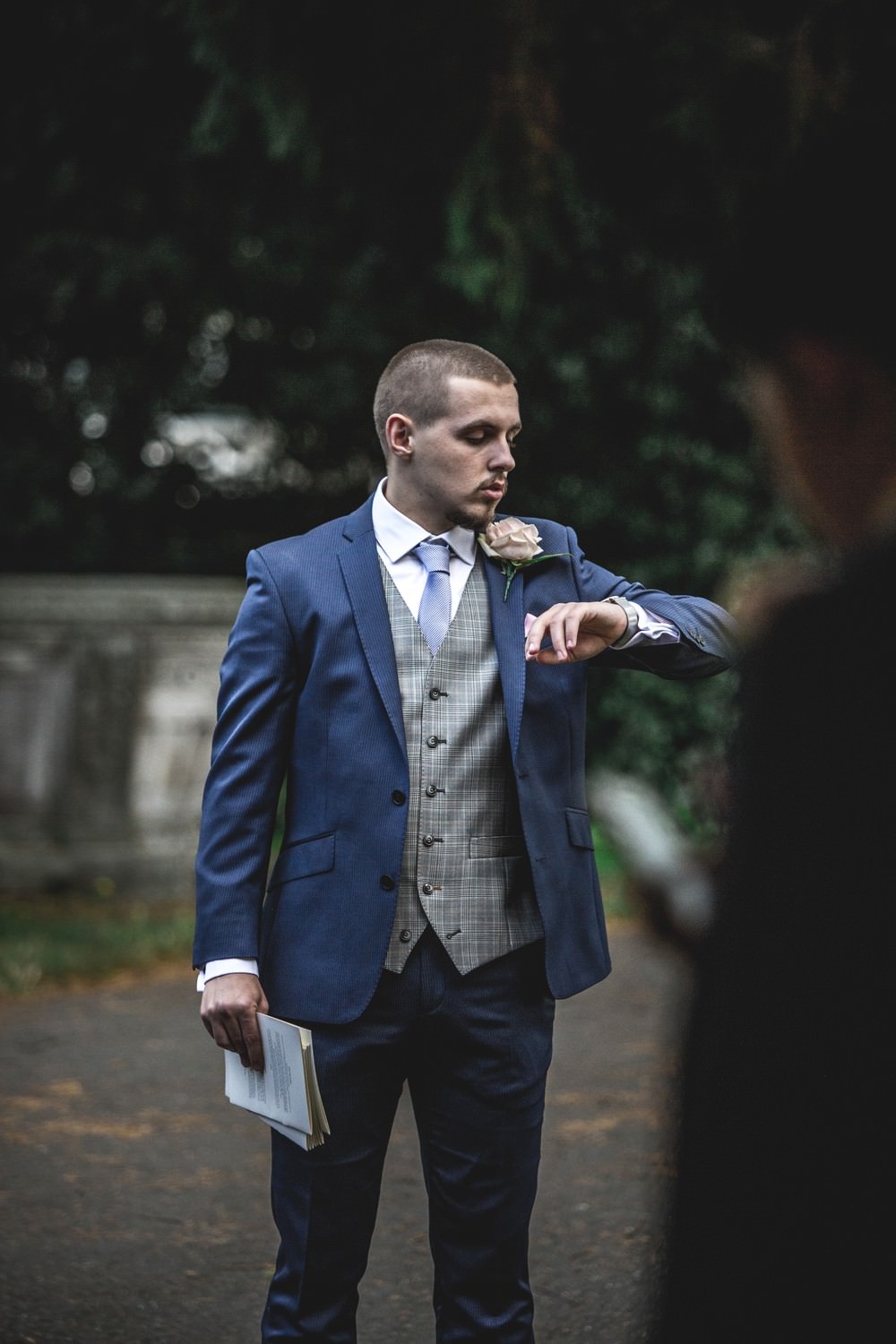 Relaxed wedding photography at Belair House, London