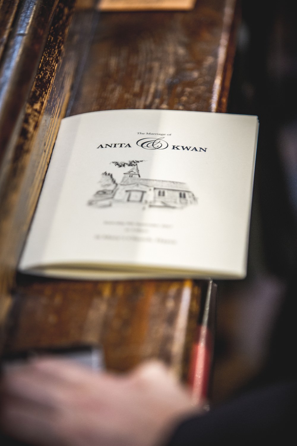 Relaxed wedding photography at Belair House, London