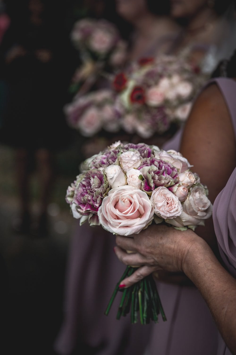 Relaxed wedding photography at Belair House, London