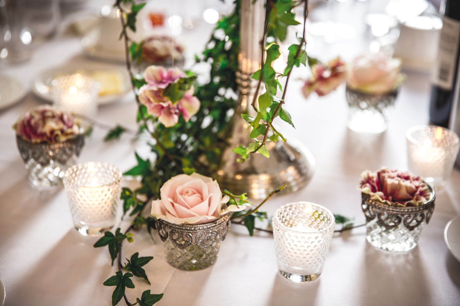 Relaxed wedding photography at Belair House, London