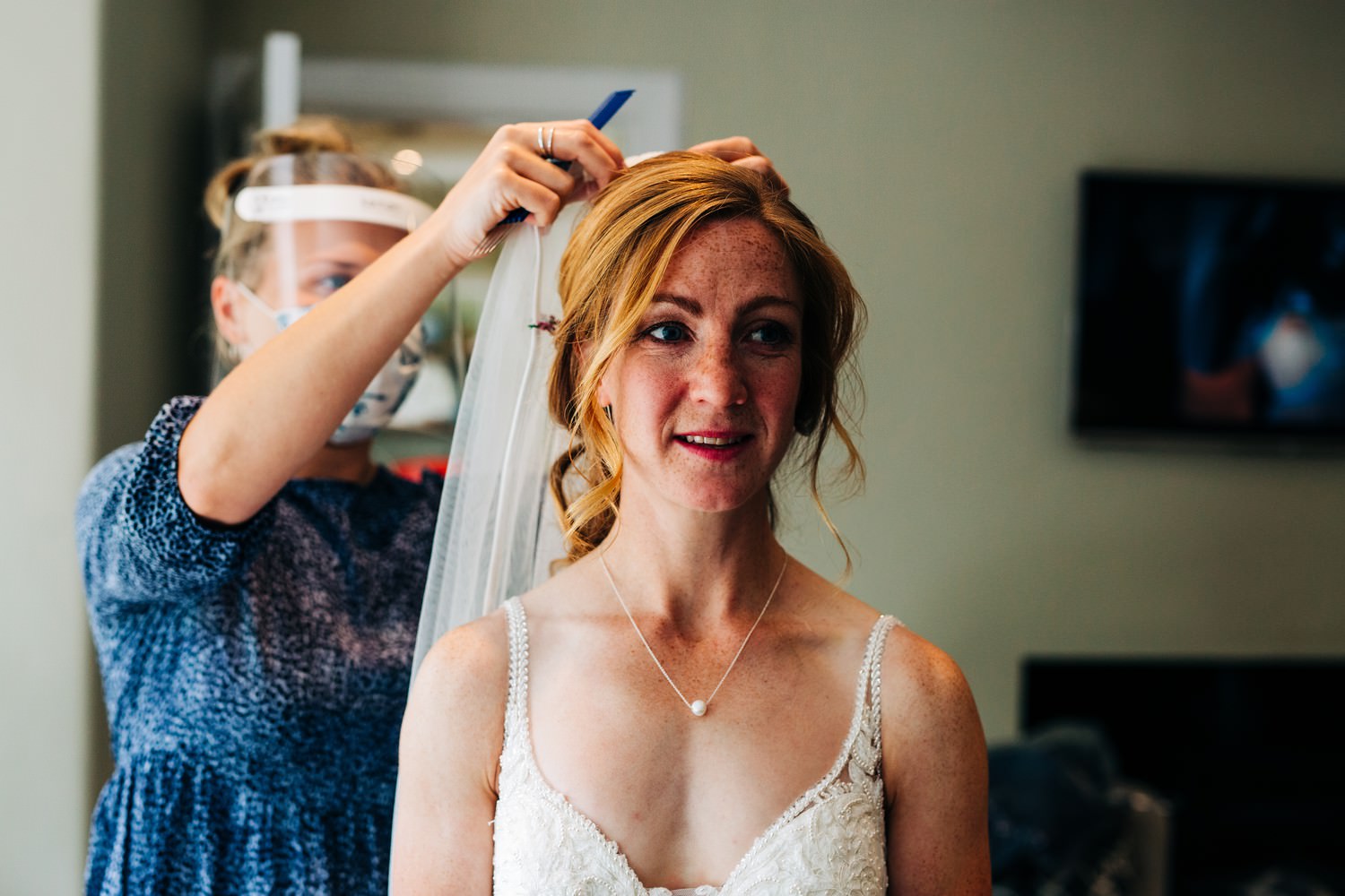 Relaxed Scottish Borders wedding photography near Edinburgh