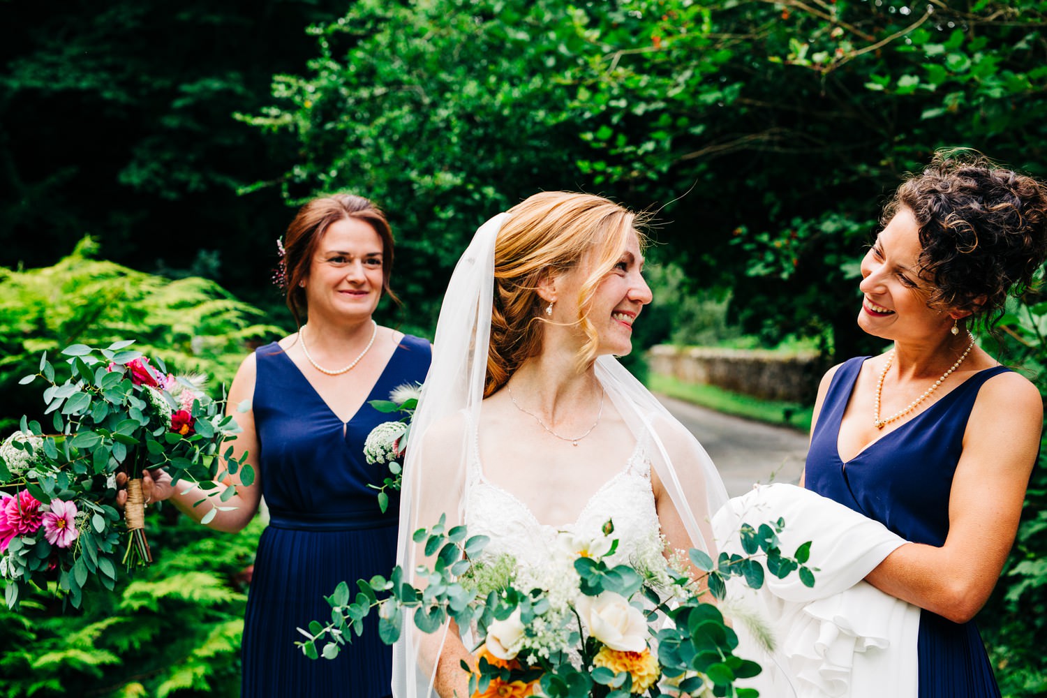 Relaxed Scottish Borders wedding photography near Edinburgh