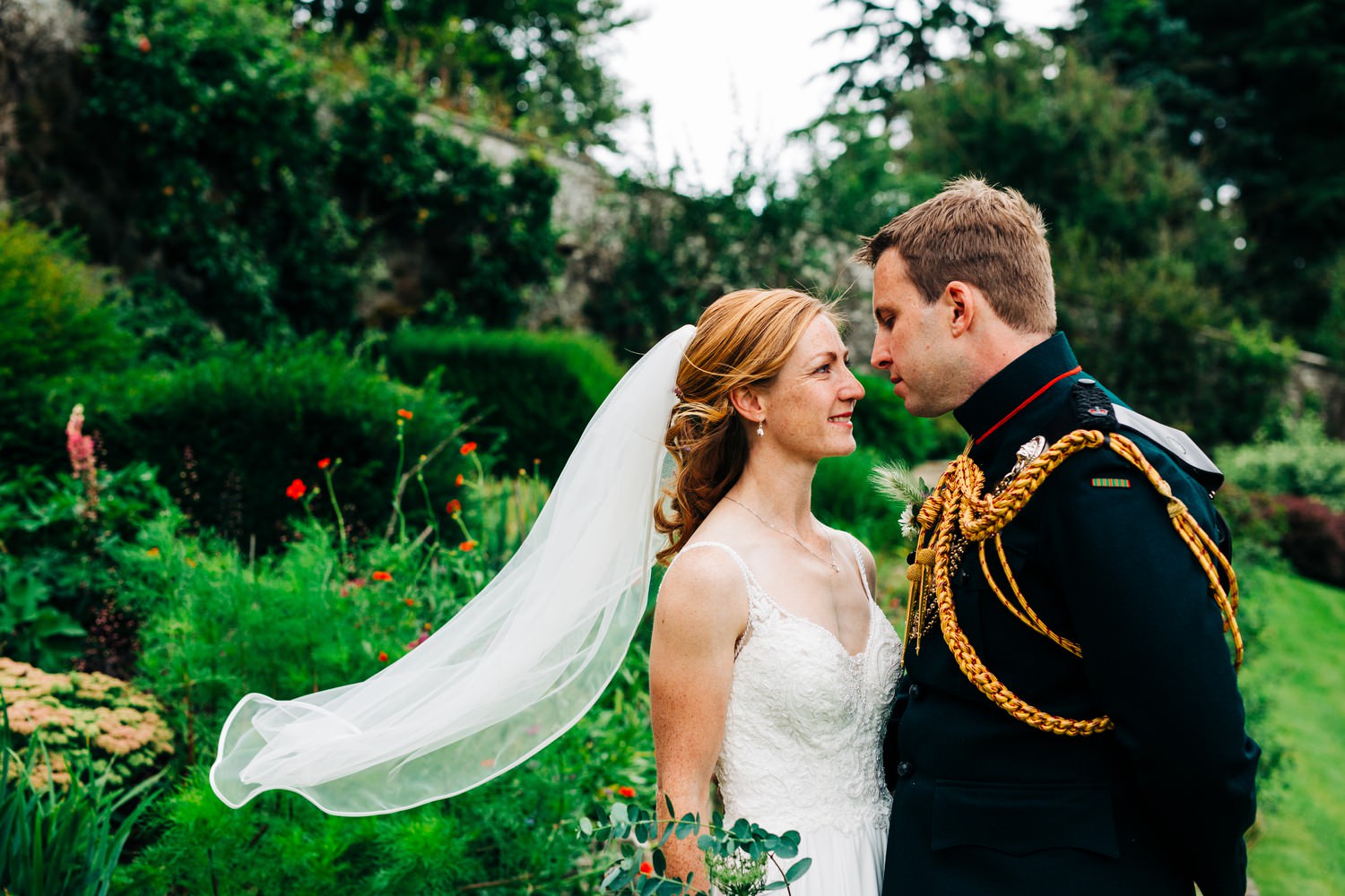 Relaxed Scottish Borders wedding photography near Edinburgh