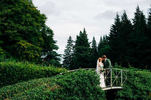 Relaxed Scottish Borders wedding near Edinburgh
